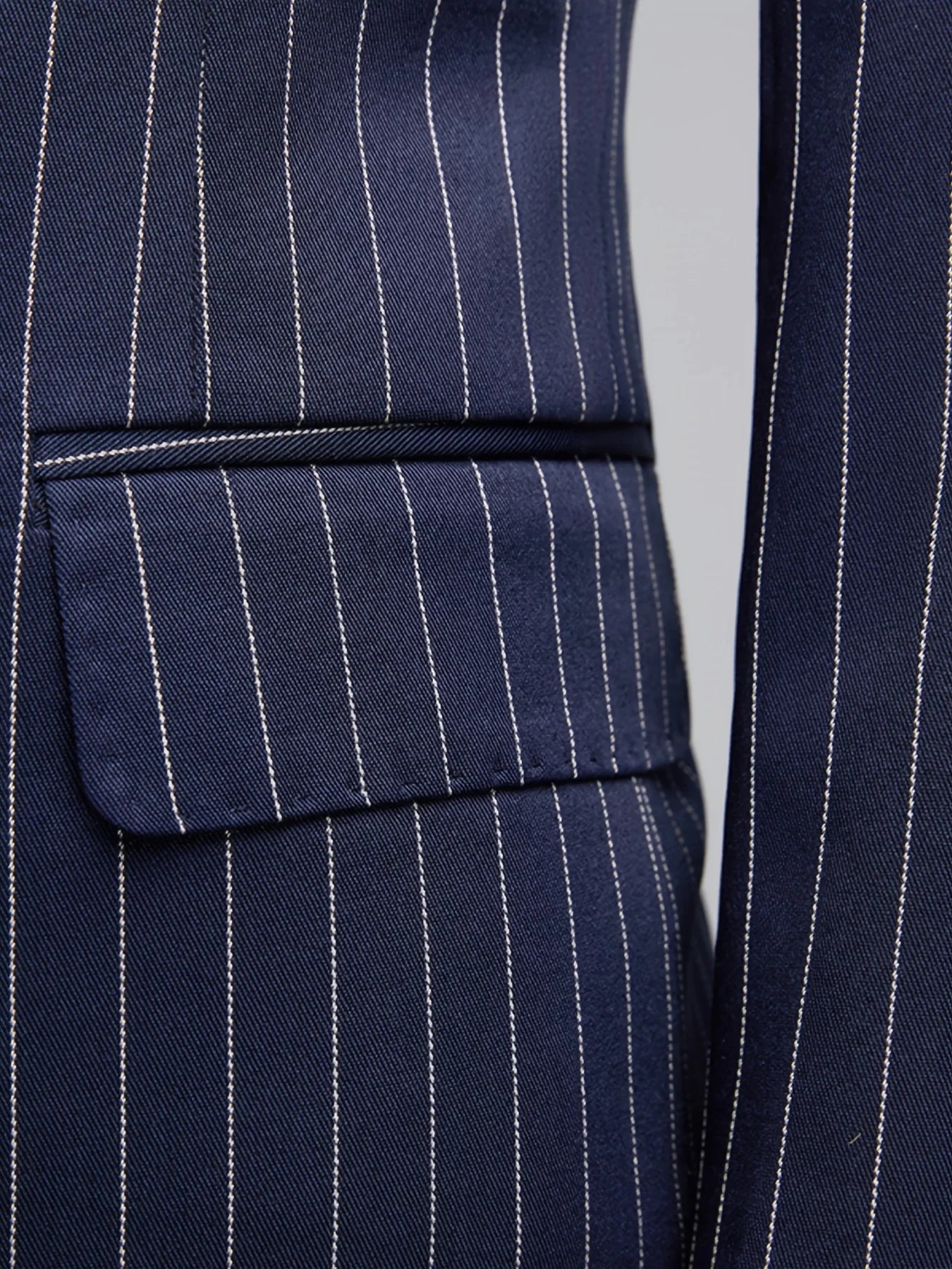 VALENTIER DOUBLE-BREASTED SUIT