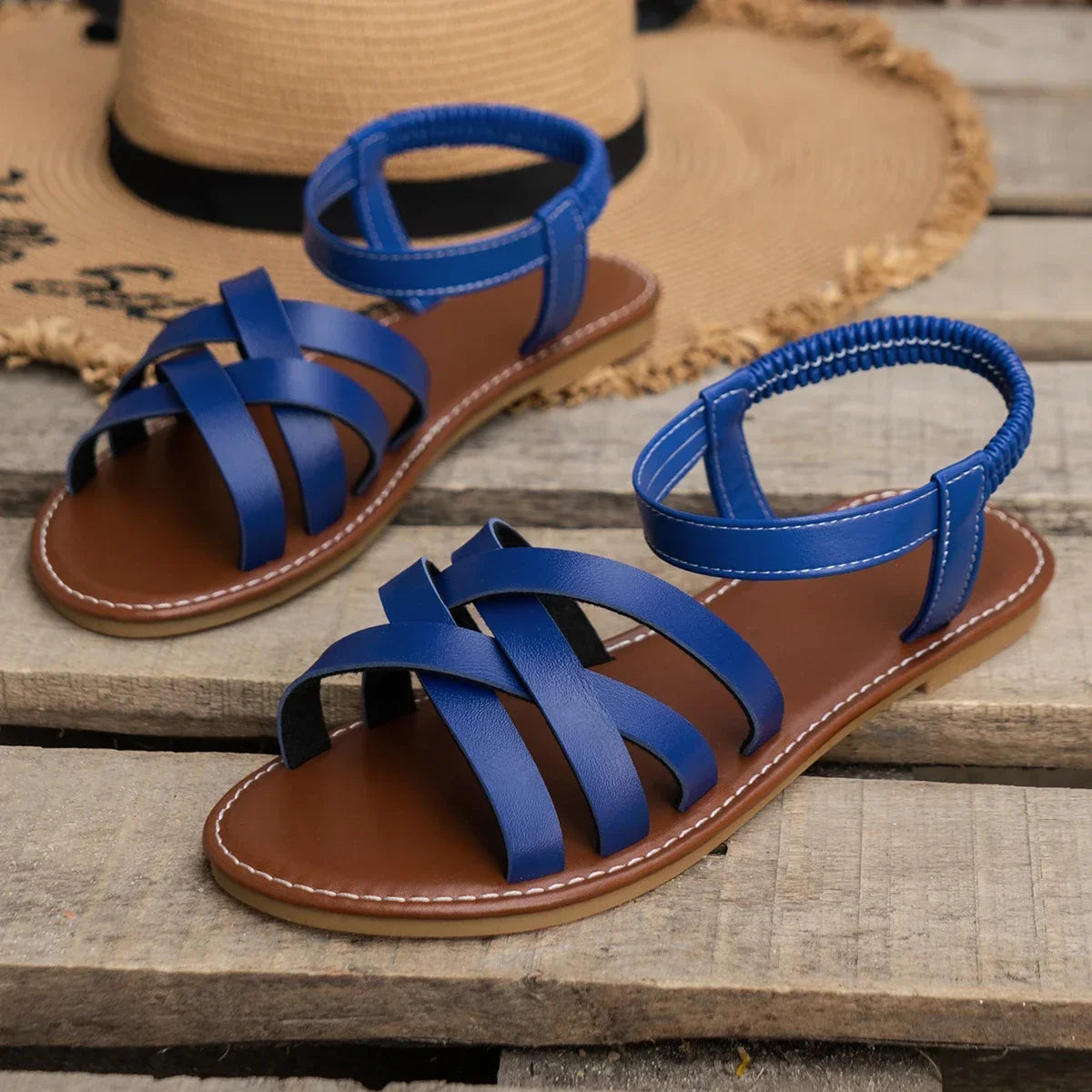 LUNARA ESSENTIAL FLAT SANDALS