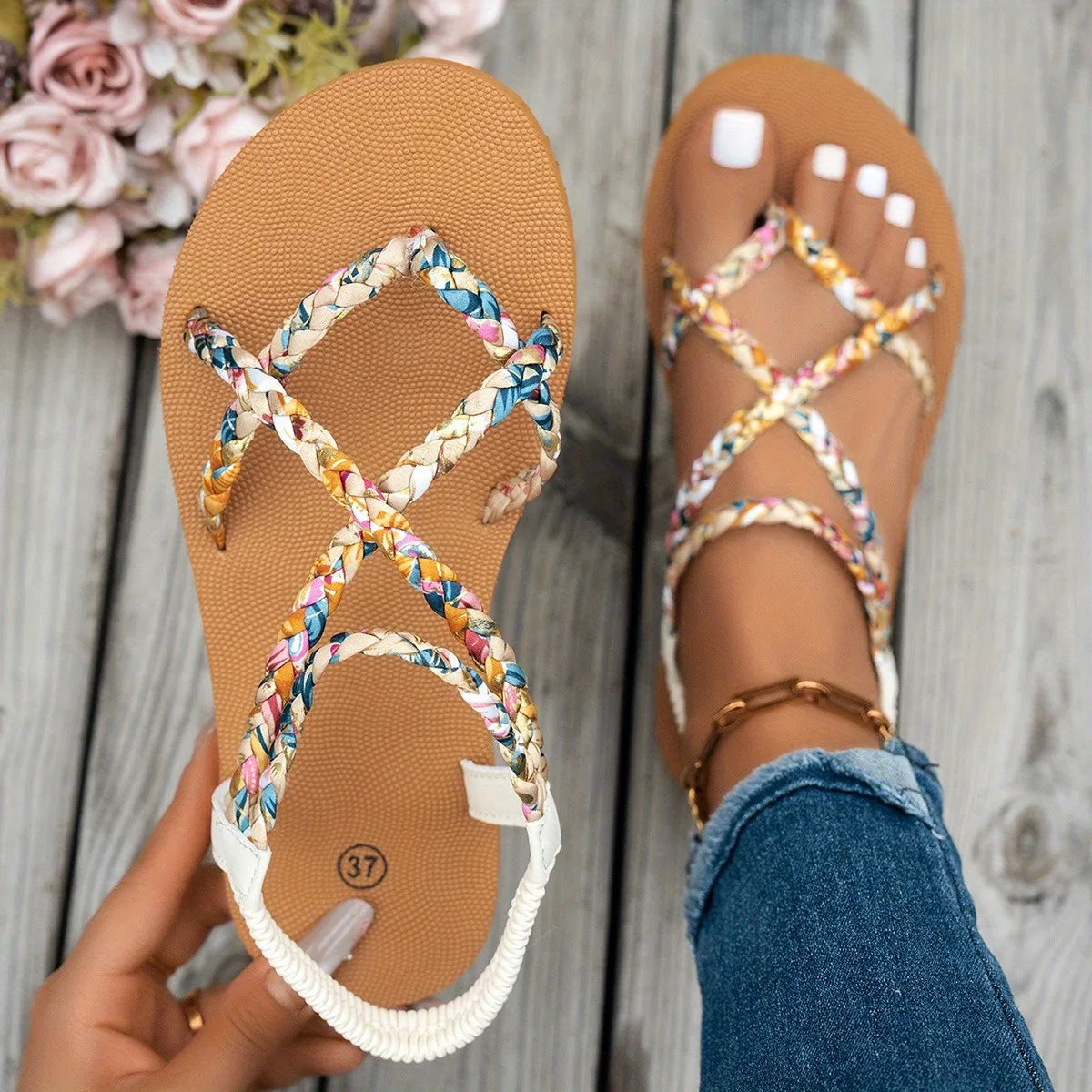 SOLARA BEACH SANDALS